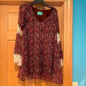 Judith March cute dress. Size Large. Like new. Never worn.